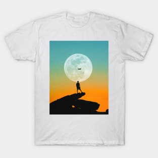 FLY ME TO THE MOON. T-Shirt